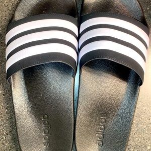Adidas Mens Classic Slides size 10